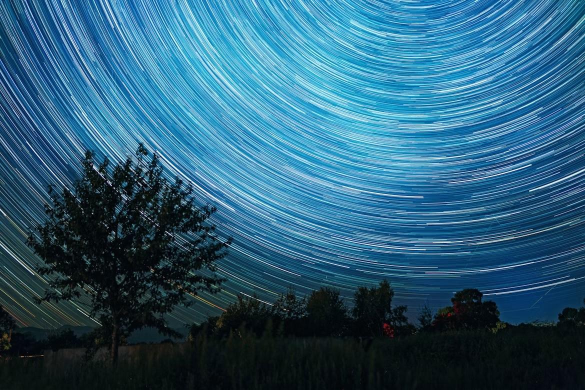 Mouvement relatif des etoiles durant la nuit 3